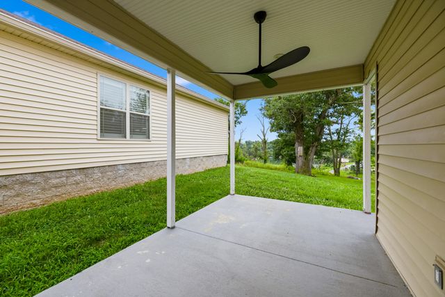 370 Persimmon Way, Harrodsburg, KY 40330