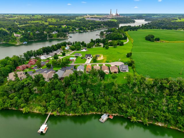 370 Persimmon Way, Harrodsburg, KY 40330