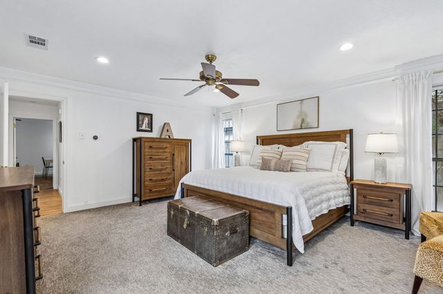 9216 Middle Glen Drive, Dallas, TX 75243