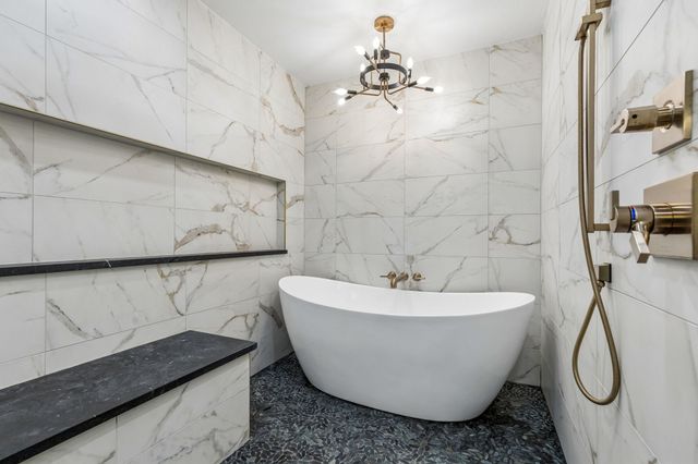 9216 Middle Glen Drive, Dallas, TX 75243