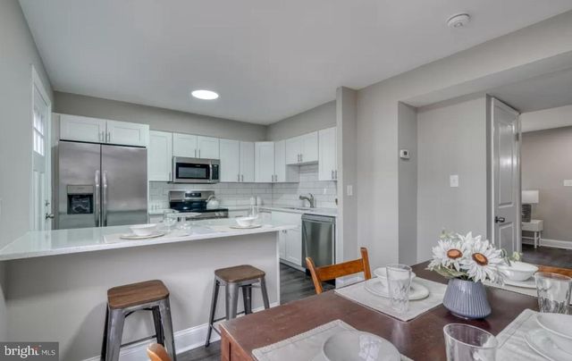 12 BADGER GATE, Catonsville, MD 21228