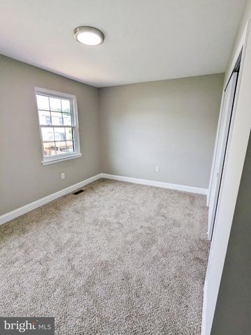 12 BADGER GATE, Catonsville, MD 21228