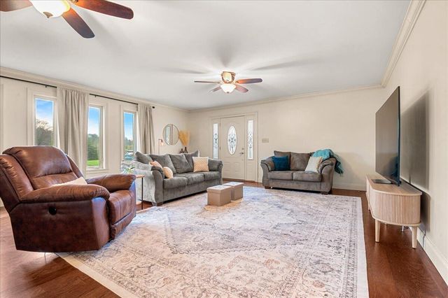 61 Cayenne Lane, London, KY 40741