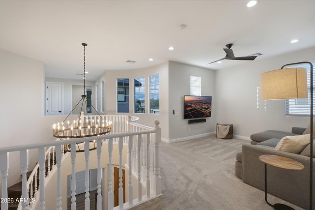 21821 N 38TH Place, Phoenix, AZ 85050
