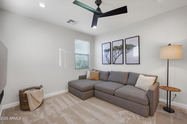 21821 N 38TH Place, Phoenix, AZ 85050