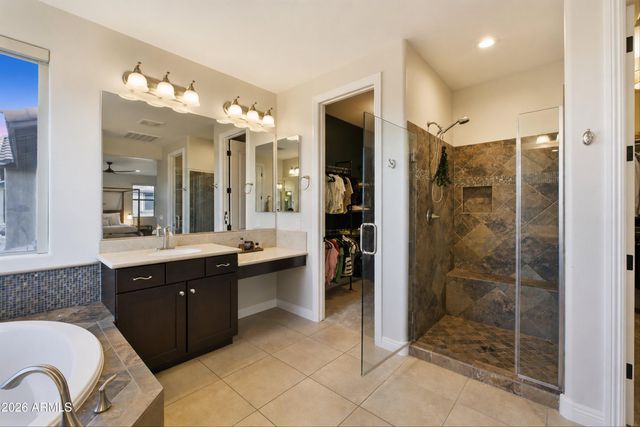 21821 N 38TH Place, Phoenix, AZ 85050