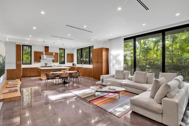 3232 Emathla St, Miami, FL 33133