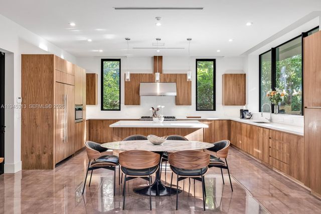 3232 Emathla St, Miami, FL 33133