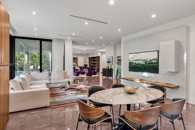 3232 Emathla St, Miami, FL 33133