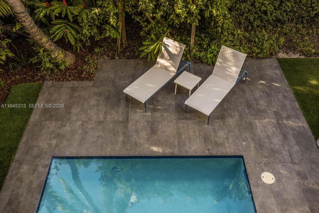 3232 Emathla St, Miami, FL 33133