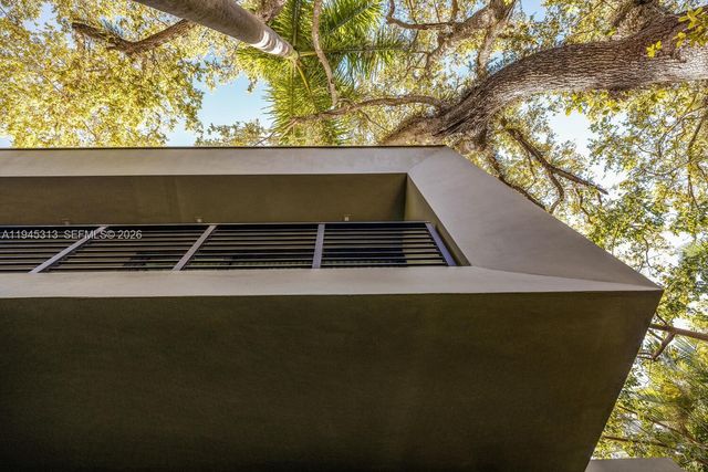 3232 Emathla St, Miami, FL 33133