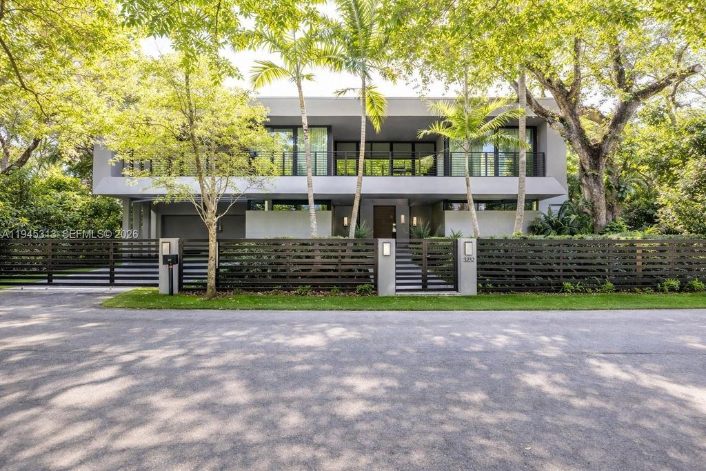 3232 Emathla St, Miami, FL 33133