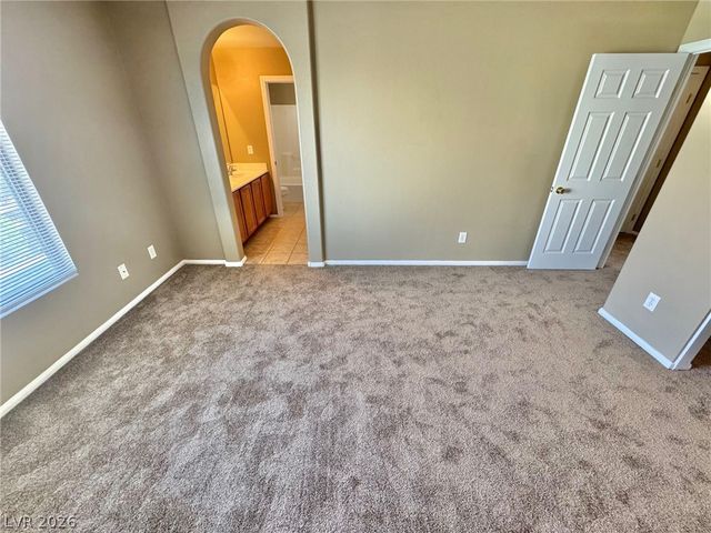 6558 Diamondhead Creek Court, Las Vegas, NV 89122