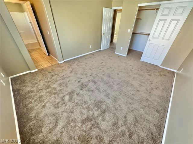 6558 Diamondhead Creek Court, Las Vegas, NV 89122