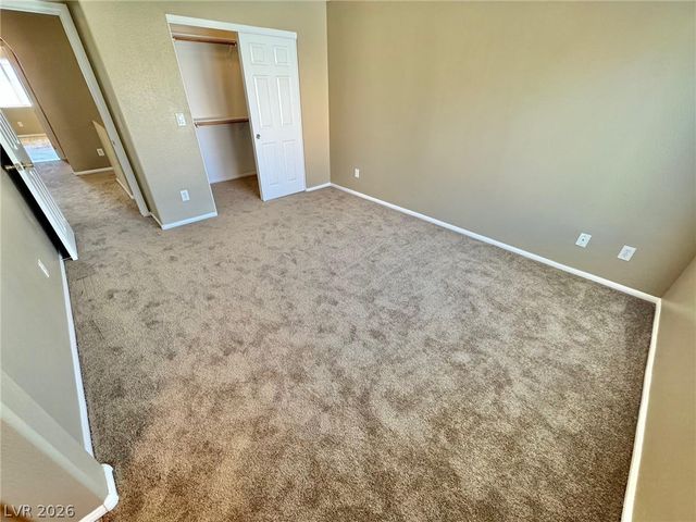 6558 Diamondhead Creek Court, Las Vegas, NV 89122