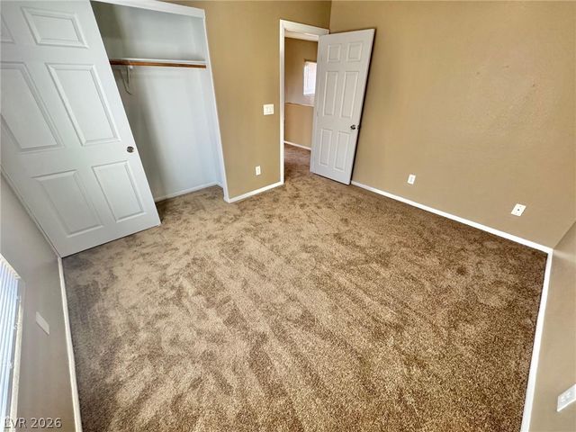 6558 Diamondhead Creek Court, Las Vegas, NV 89122