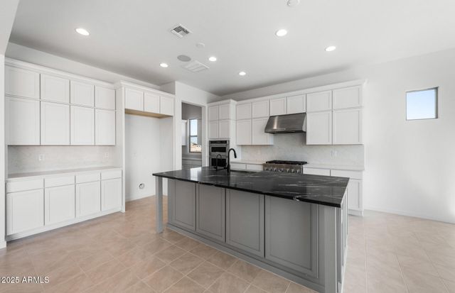 5285 N Riverside Drive, Florence, AZ 85132