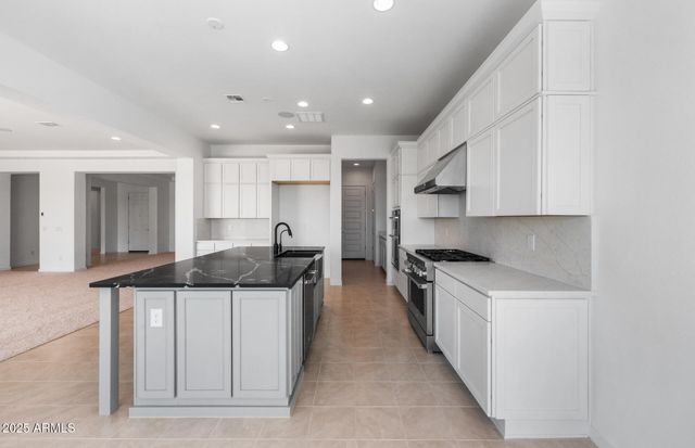 5285 N Riverside Drive, Florence, AZ 85132