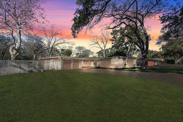 1905 Avenue D, Katy, TX 77493