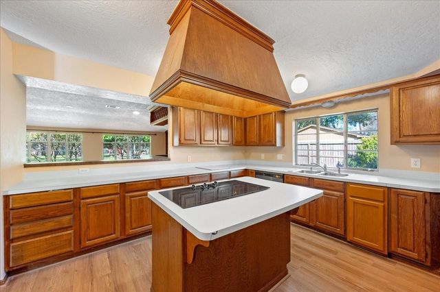 1905 Avenue D, Katy, TX 77493