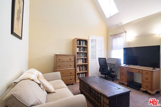 14413 Valley Vista Boulevard, Sherman Oaks, CA 91423