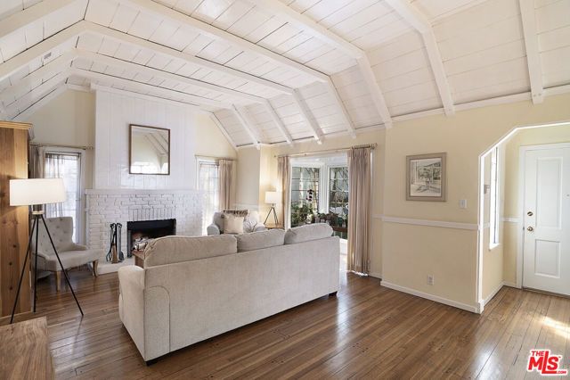 14413 Valley Vista Boulevard, Sherman Oaks, CA 91423