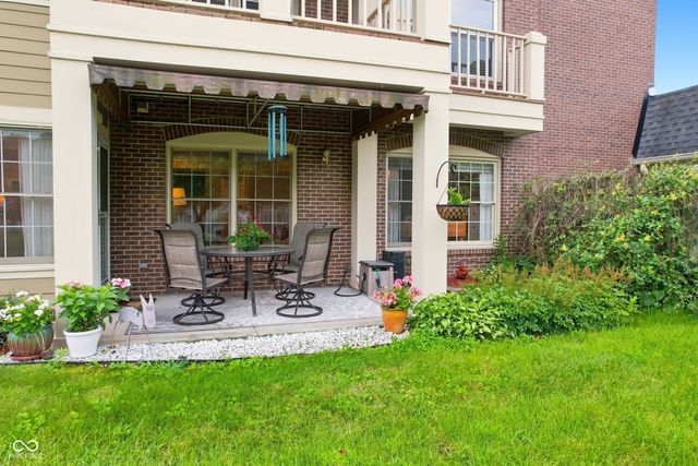 7601 Newport Bay 122, Indianapolis, IN 46240