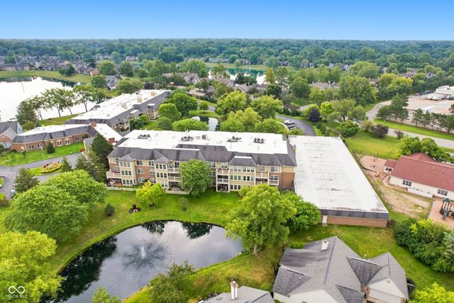 7601 Newport Bay 122, Indianapolis, IN 46240