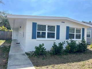 860 49TH AVENUE, St Petersburg, FL 33703