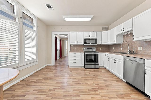 600 W Munson Street, Denison, TX 75020