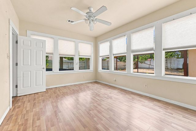 600 W Munson Street, Denison, TX 75020