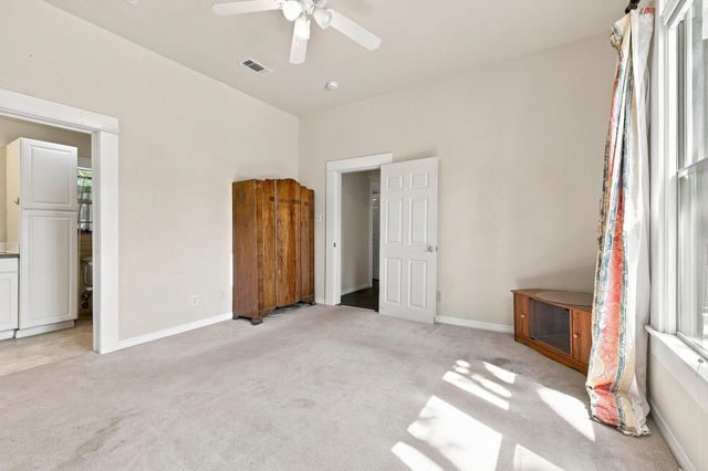 600 W Munson Street, Denison, TX 75020