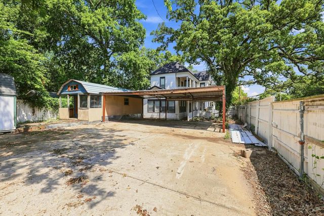 600 W Munson Street, Denison, TX 75020