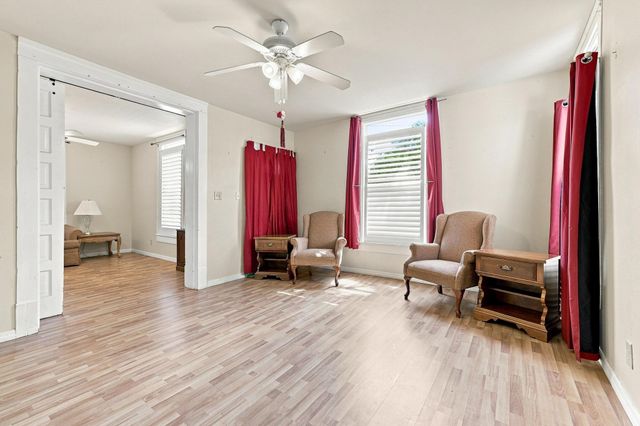 600 W Munson Street, Denison, TX 75020