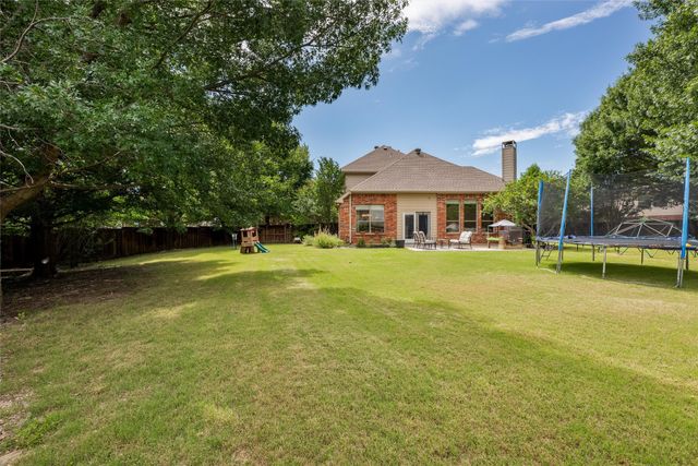 7312 Midcrest Court, Mckinney, TX 75072