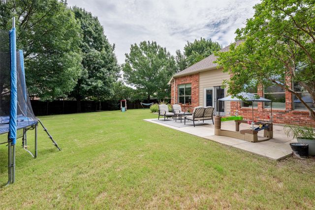 7312 Midcrest Court, Mckinney, TX 75072