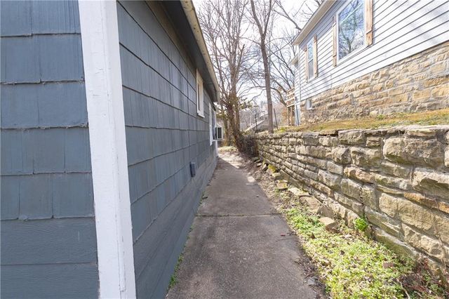 415 Westminster Place, Independence, KS 67301