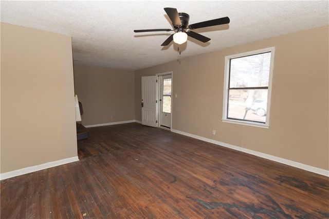 415 Westminster Place, Independence, KS 67301