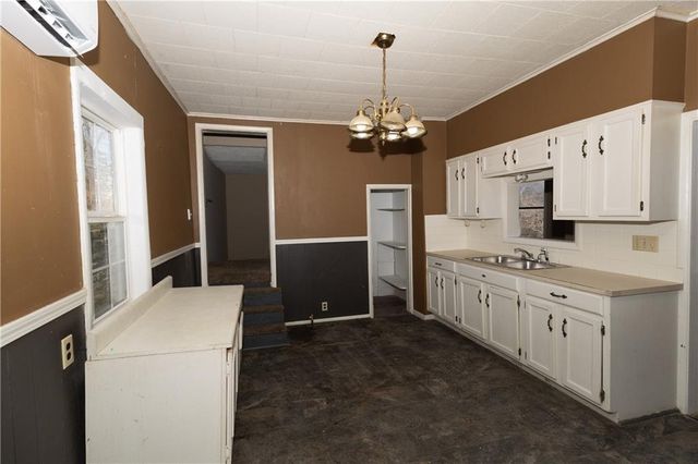 415 Westminster Place, Independence, KS 67301