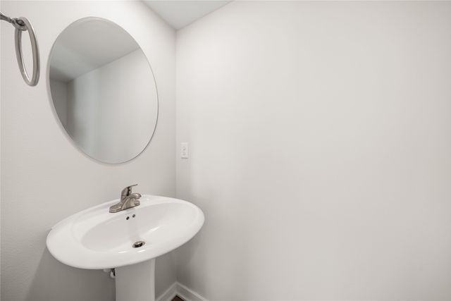 5920 NW 91st Court, Johnston, IA 50131