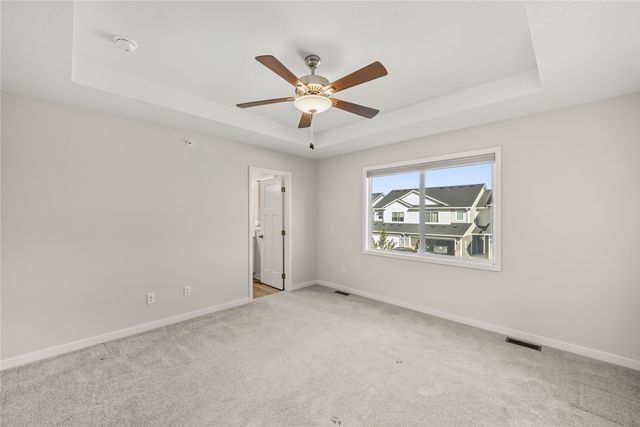 5920 NW 91st Court, Johnston, IA 50131