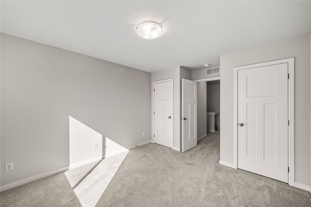 5920 NW 91st Court, Johnston, IA 50131