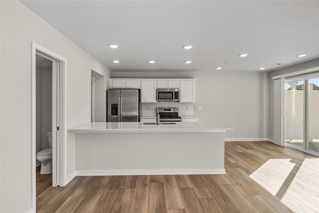 5920 NW 91st Court, Johnston, IA 50131