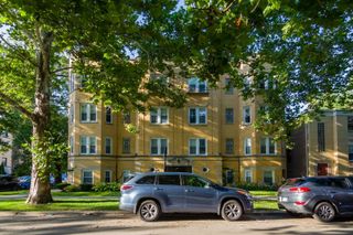 6501 N CLAREMONT Avenue 2, Chicago, IL 60645