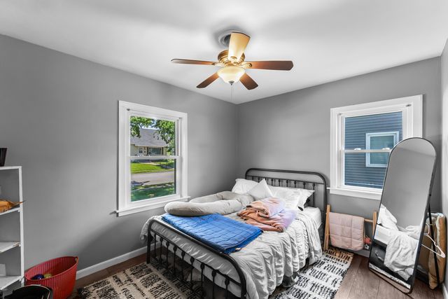1614 W Hayes Street, Davenport, IA 52804