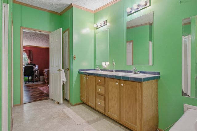5843 Valley Dr, Lyles, TN 37098