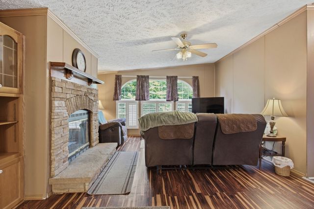 5843 Valley Dr, Lyles, TN 37098
