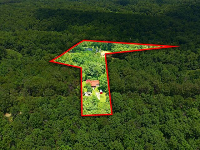 5843 Valley Dr, Lyles, TN 37098