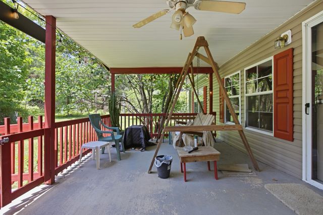 5843 Valley Dr, Lyles, TN 37098