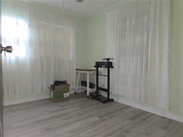 6605 NE 1ST LANE, Ocala, FL 34470